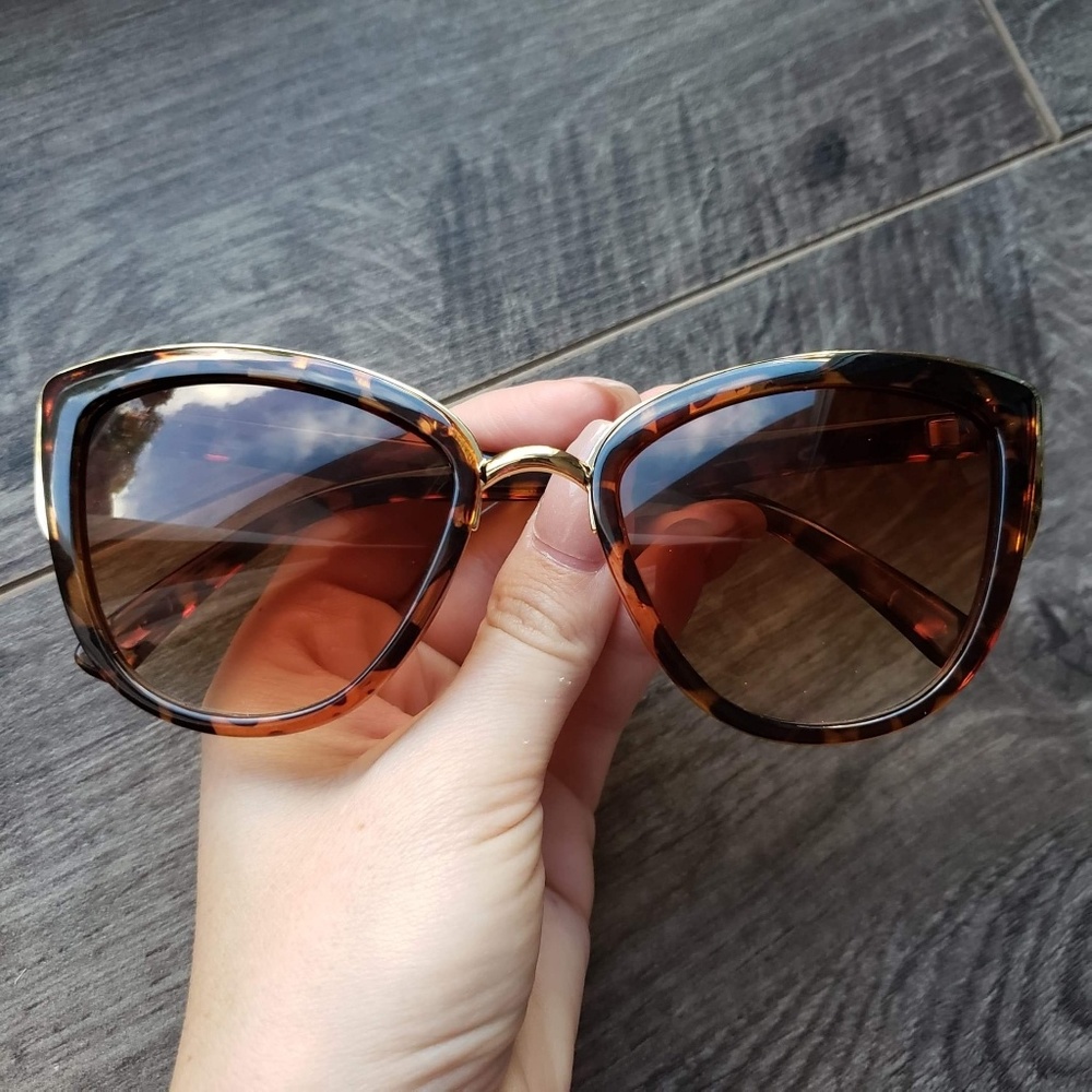 CAT EYE RETRO SUNGLASSES - Picture 3 of 7